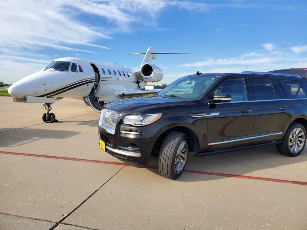 Reliable Airport Transportation Services for Stress-Free Travel image